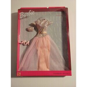 Vintage 1999 Barbie Doll Fashion Avenue "AT THE BALLET" NEW